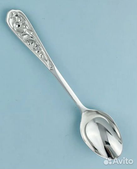 Серебрянная ложка десертная