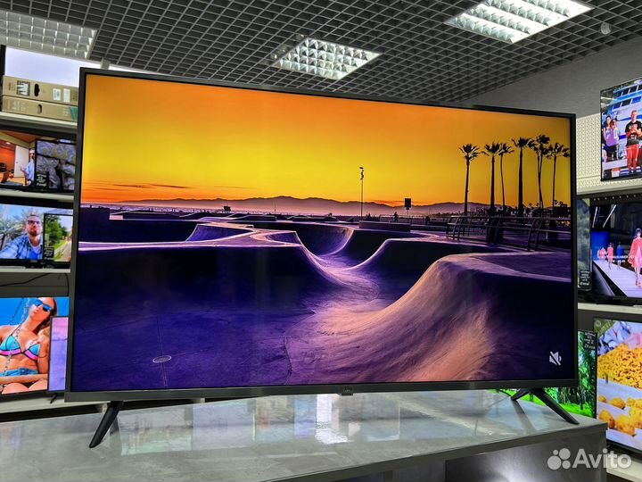 Телевизор 43