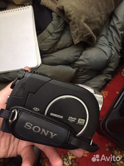 Видеокамера sony handycam