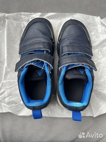 Кроссовки adidas