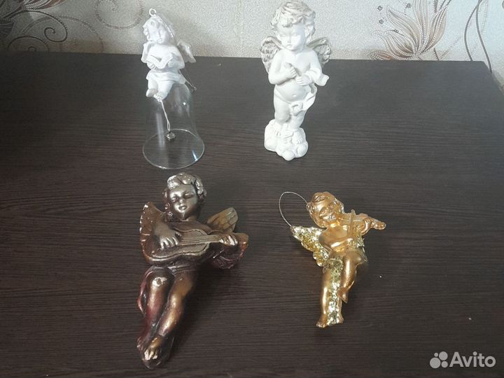 Фигурки сувенирные