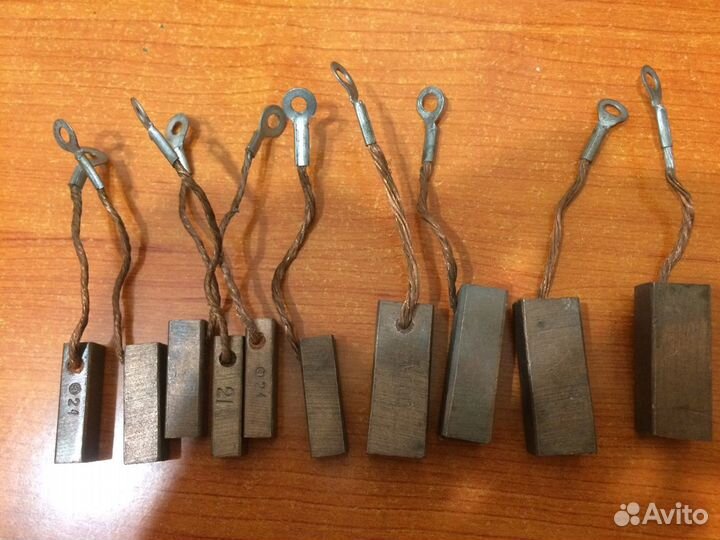 Электро щетки графитовые