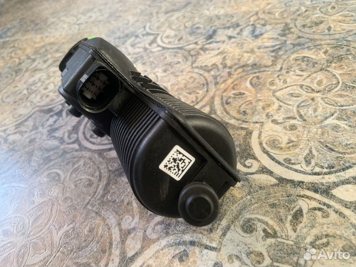 Мотор фаркопа Tiguan 2 8W0959245