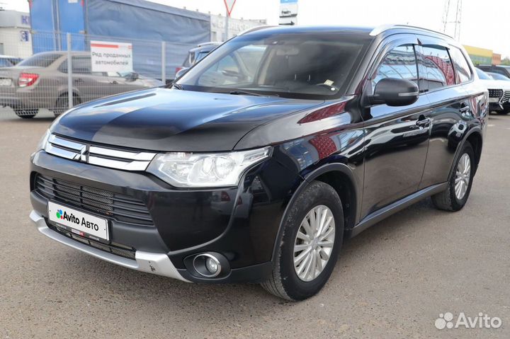 Mitsubishi Outlander 2.4 CVT, 2014, 230 500 км