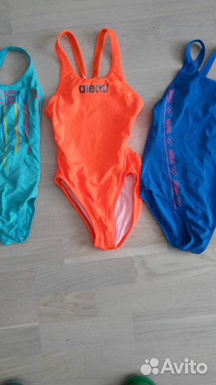 Купальники Arena в хорошем состоянии