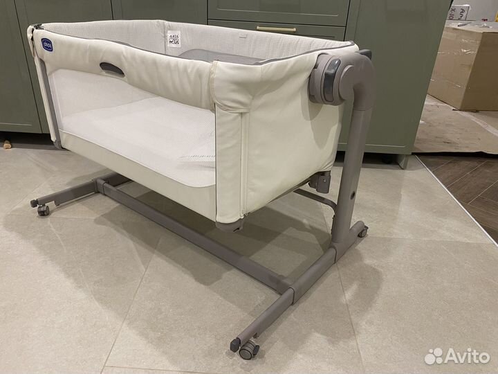 Кроватка для новорожденных приставная