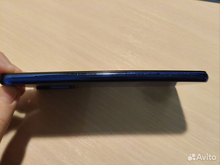 Xiaomi Redmi 8, 3/32 ГБ