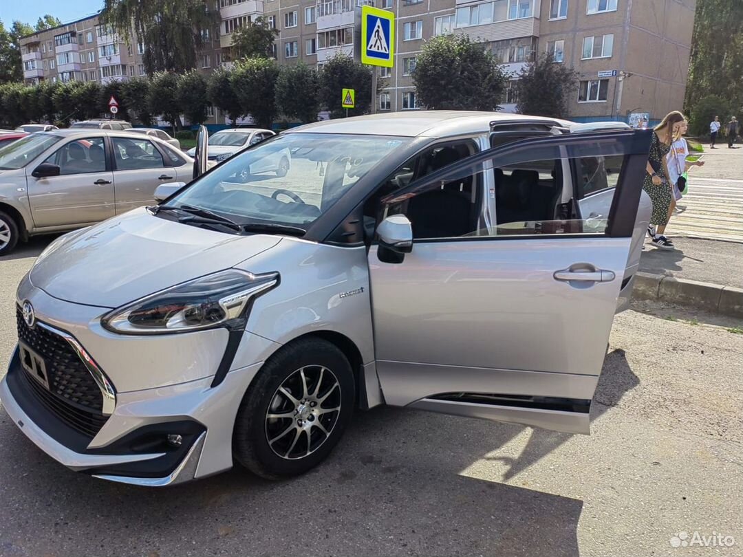 Toyota Sienta 1.5 CVT, 2018, 61 000 км купить в Чебоксарах | Автомобили |  Авито