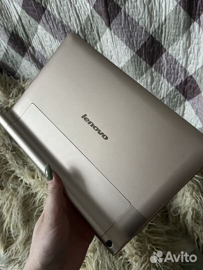 Планшет Lenovo