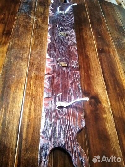 Вешалка из массива дерева