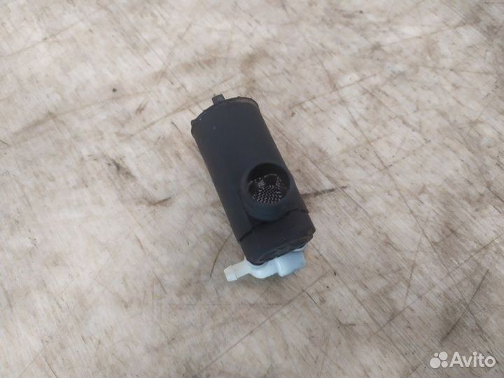 Насос стеклоомывателя Hyundai I-30 2005 2006 2007