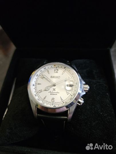 Мужские наручные часы механические Seiko Alpinist