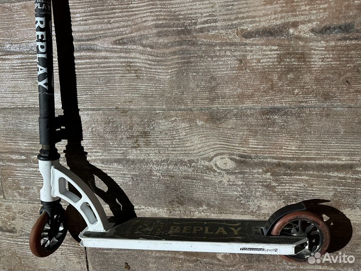 Самокат трюковый Replay Novatrack