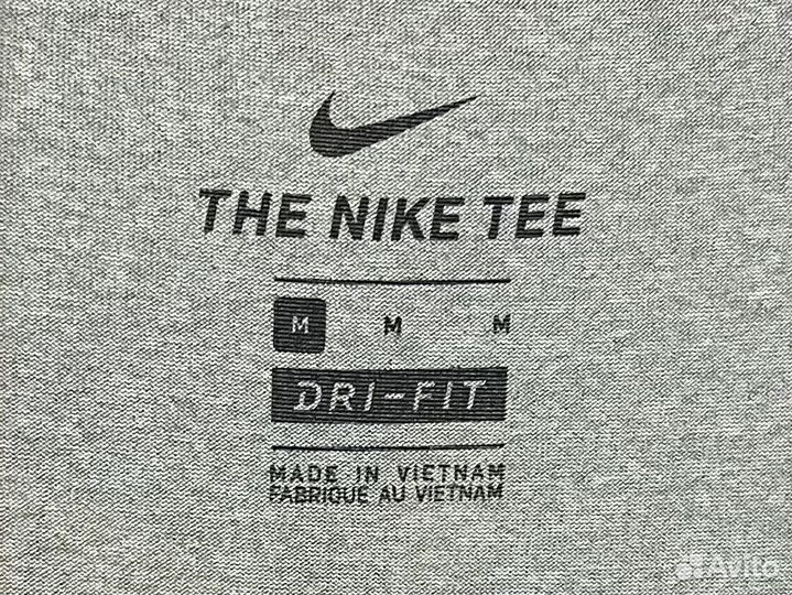 Футболка Nike