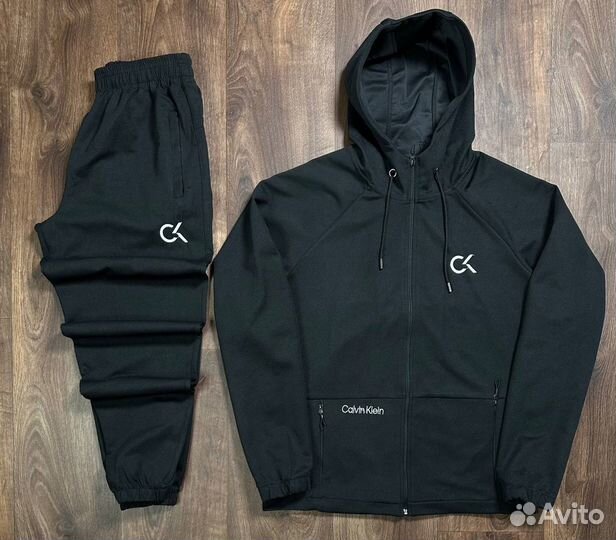 Спортивный костюм Calvin Klein