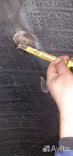 Шины на фронтальный погрузчик 17,5 25