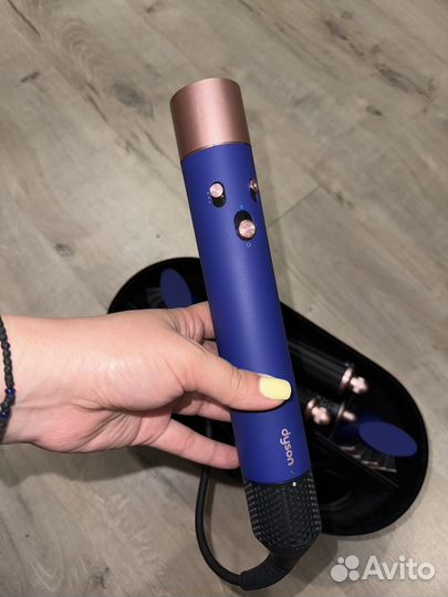 Стайлер dyson