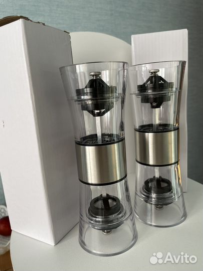 Перечница-мельница механическая