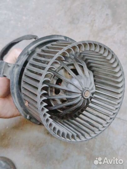 Моторчик печки Renault Logan с кондиционером