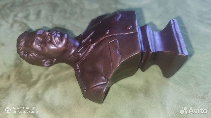 Бюст Сталина, бронза