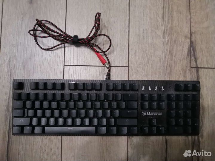 Торг Игровая клавиатура A4Tech Bloody B800