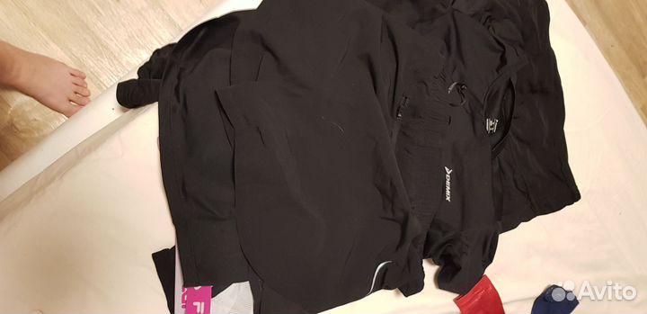 Спортивная одежда на девочку