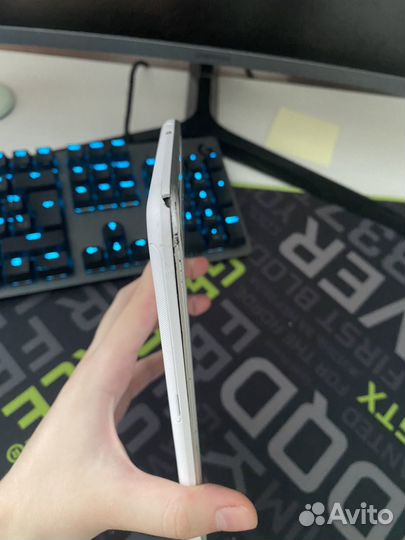 Планшет asus fonepad 8