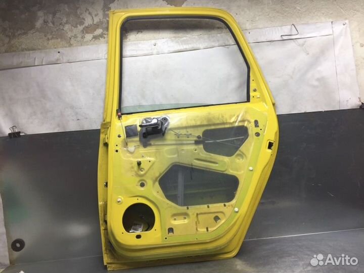 Дверь задняя правая Opel Meriva 2003-2010