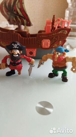 Пиратский корабль