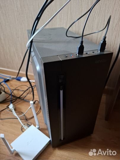 Игровой компьютер с монитором