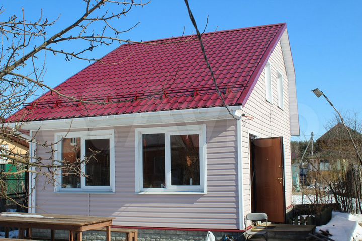 Дом 44 м² на участке 5 сот.