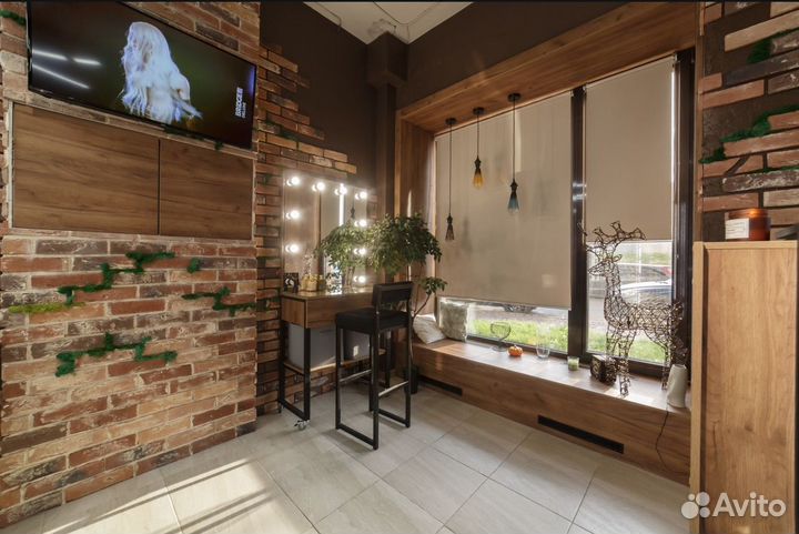 Аренда места мастеру: бровист, визажист