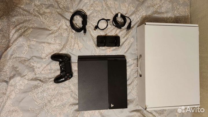 Sony PS4 fat