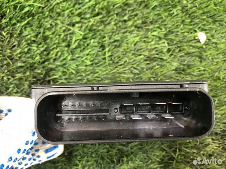 Блок ручника Bmw 5 F10 N52B25 2011