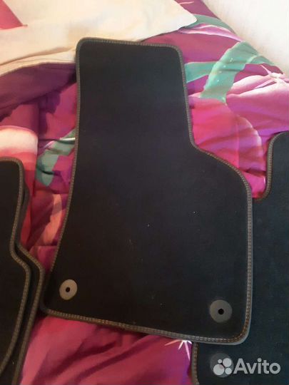 Автомобильные коврики