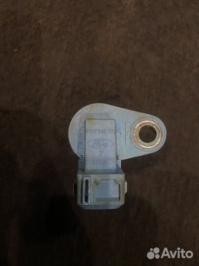 Датчик распредвала Ford Focus 2 1.6