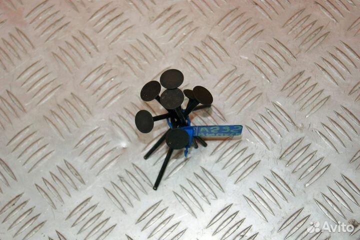 Клапан выпускной Kawasaki ZZR400-2