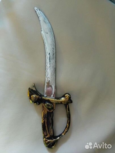 Шляпа пирата с клинком