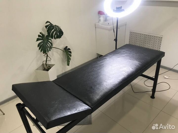 Массажный стол, кушетка кожаная