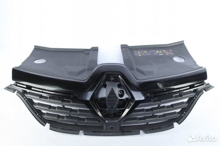 Решетка радиатора Renault Arkana 1 LCM 2019-2022
