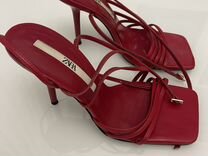 Красные туфли Zara с квадратным мысом