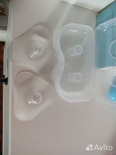 Накладки на грудь