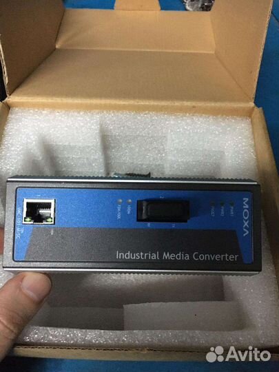 Фотоэлектрический конвертер moxa