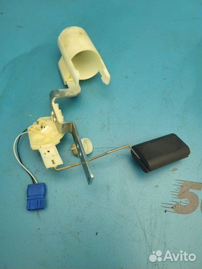 Датчик уровня топлива Bmw F800R K73 2011