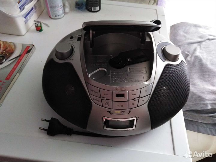 Магнитофон LG