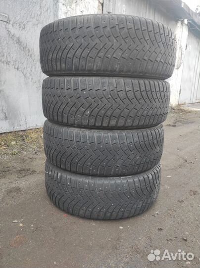 Michelin Latitude X-Ice North 225/60 R18 104T