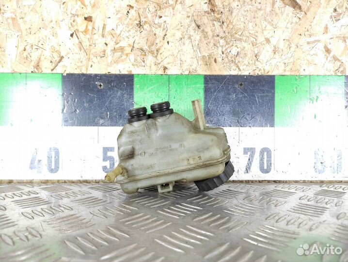 Бачок главного тормозного цилиндра Vito 1996-2003