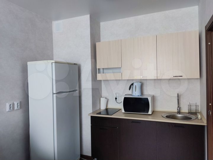 1-к. квартира, 35 м², 8/16 эт.