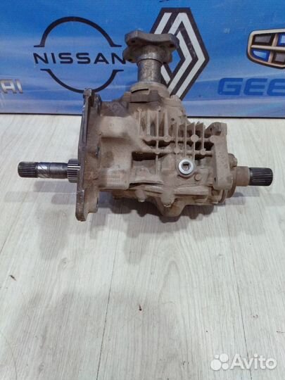 Раздатка коробка раздаточная Renault duster