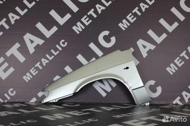 Крыло 2114 переднее левое / серебристое - 690